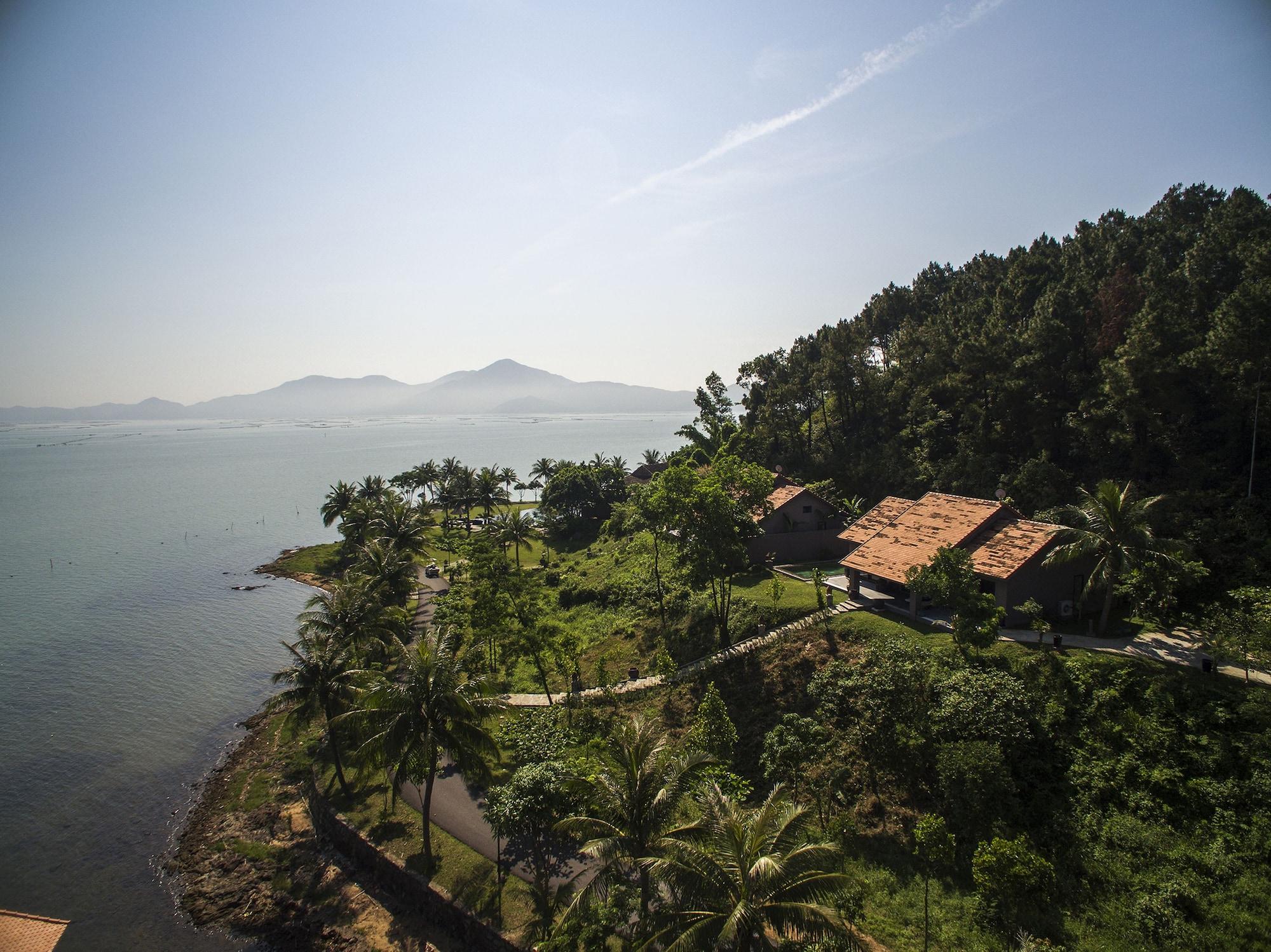Vedana Lagoon Resort & Spa Хюэ Экстерьер фото